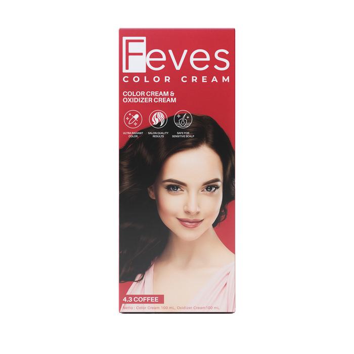 Aplikasi Feves Hair Color Cream pada rambut model